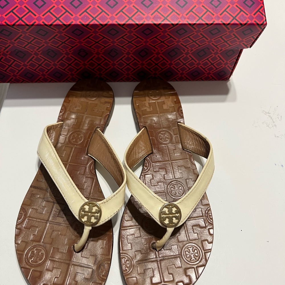 Tory Burch - Picture 5 of 5